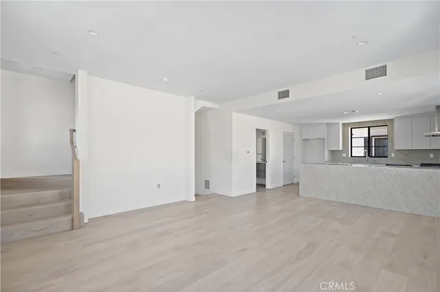 $1,035,000 | 200 South 2nd Avenue, Unit C, Arcadia, CA 91006