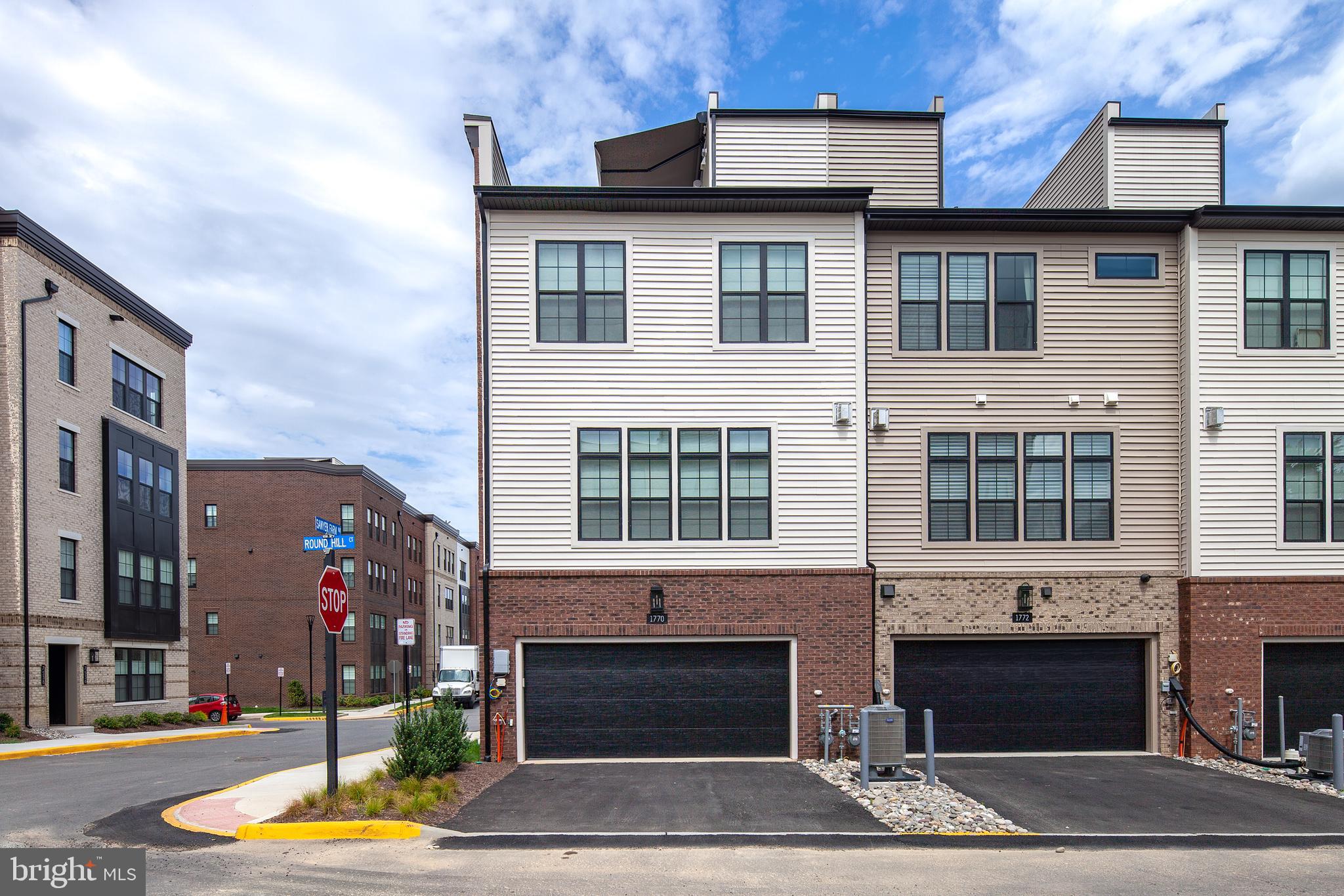 1770 Violet Ridge Place McLean, VA 22102 - Photo 48 of 54