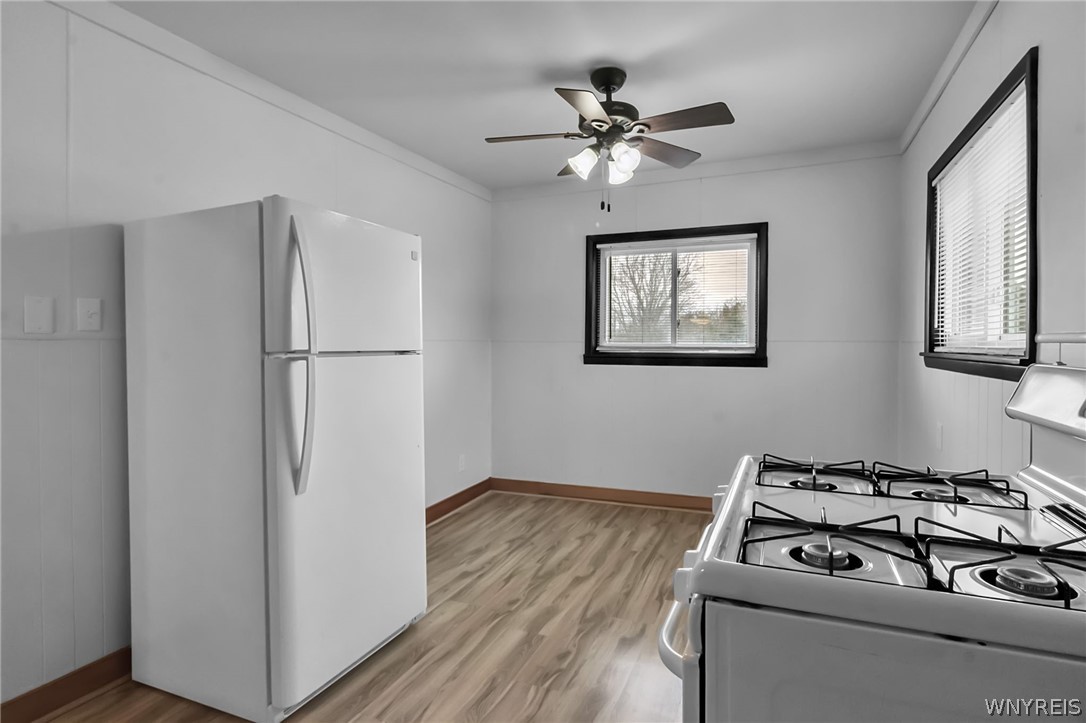 2793 Amsdell Road Hamburg, NY 14075 - Photo 27 of 50 Upper Unit Kitchen