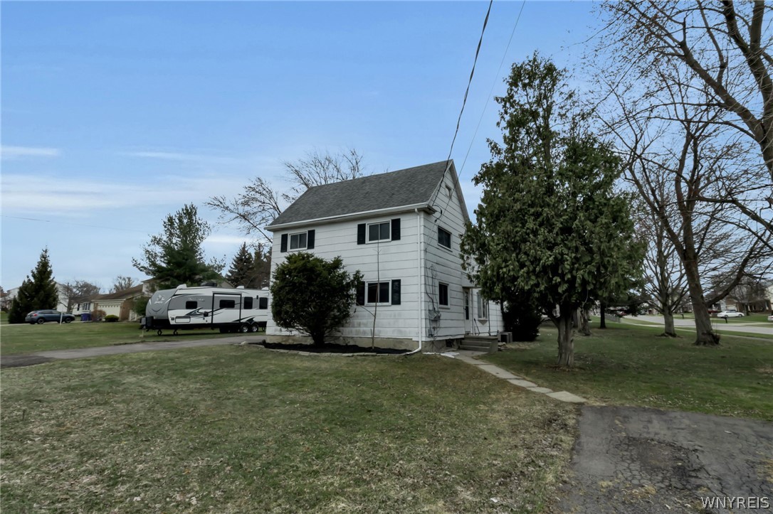 2793 Amsdell Road Hamburg, NY 14075 - Photo 5 of 50 Exterior