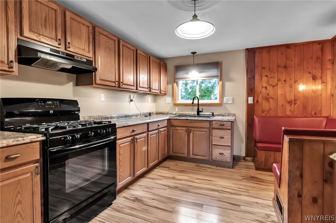 2793 Amsdell Road Hamburg, NY 14075 - Photo 7 of 50 Lower Front Unit Kitchen