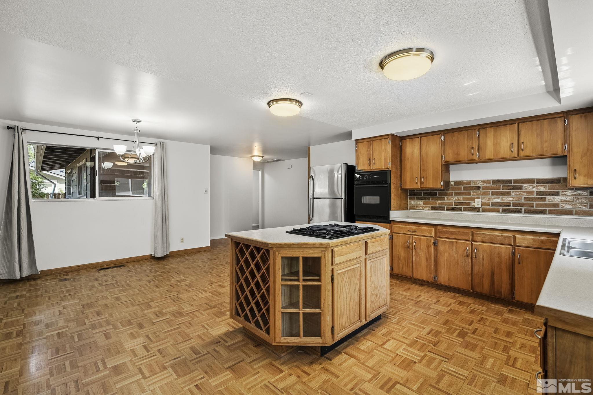1040 Johnson Place Reno, NV 89509 - Photo 8 of 18 Photo 8