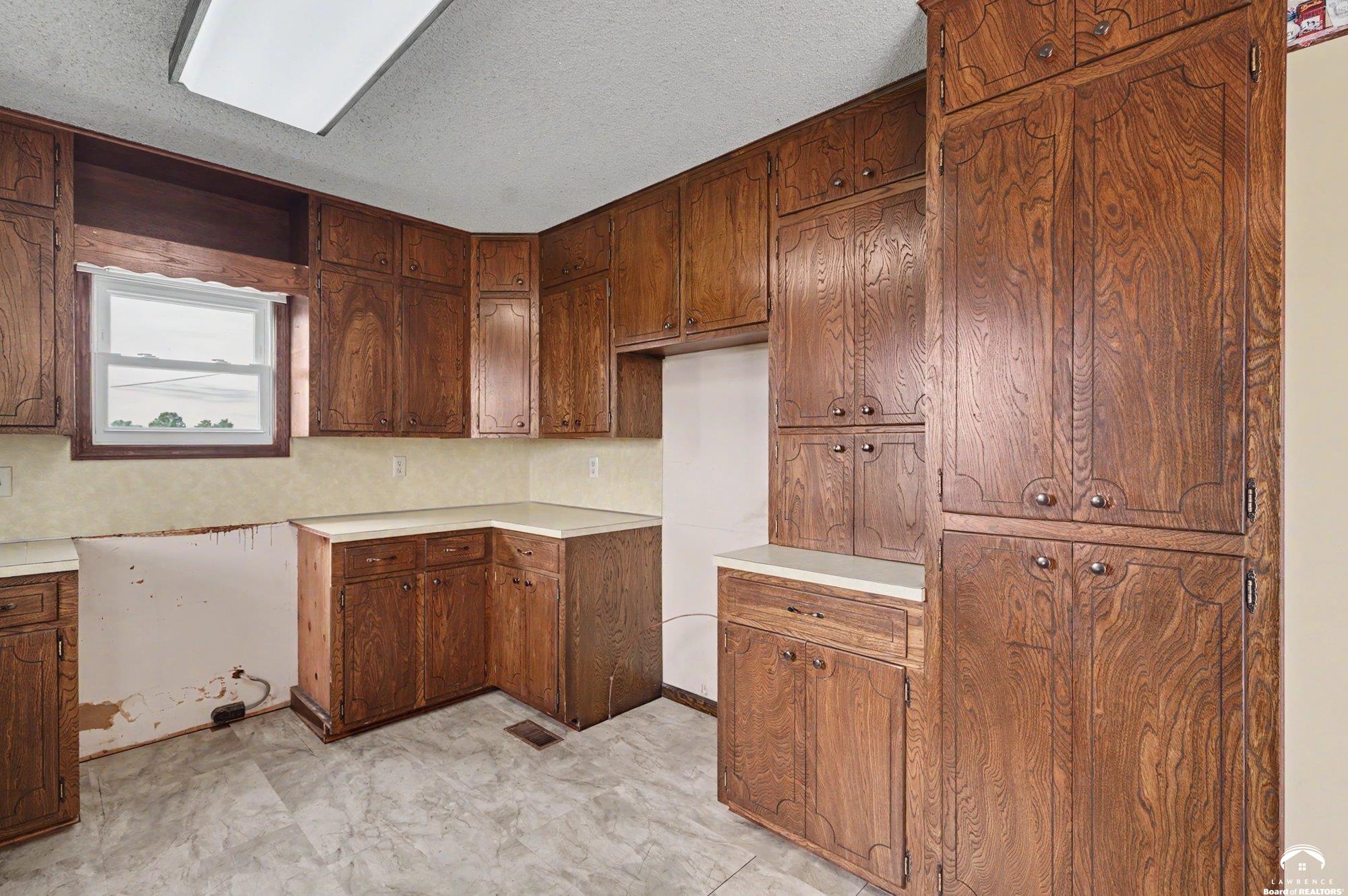 4419 Indiana Road Ottawa, KS 66067 - Photo 10 of 55