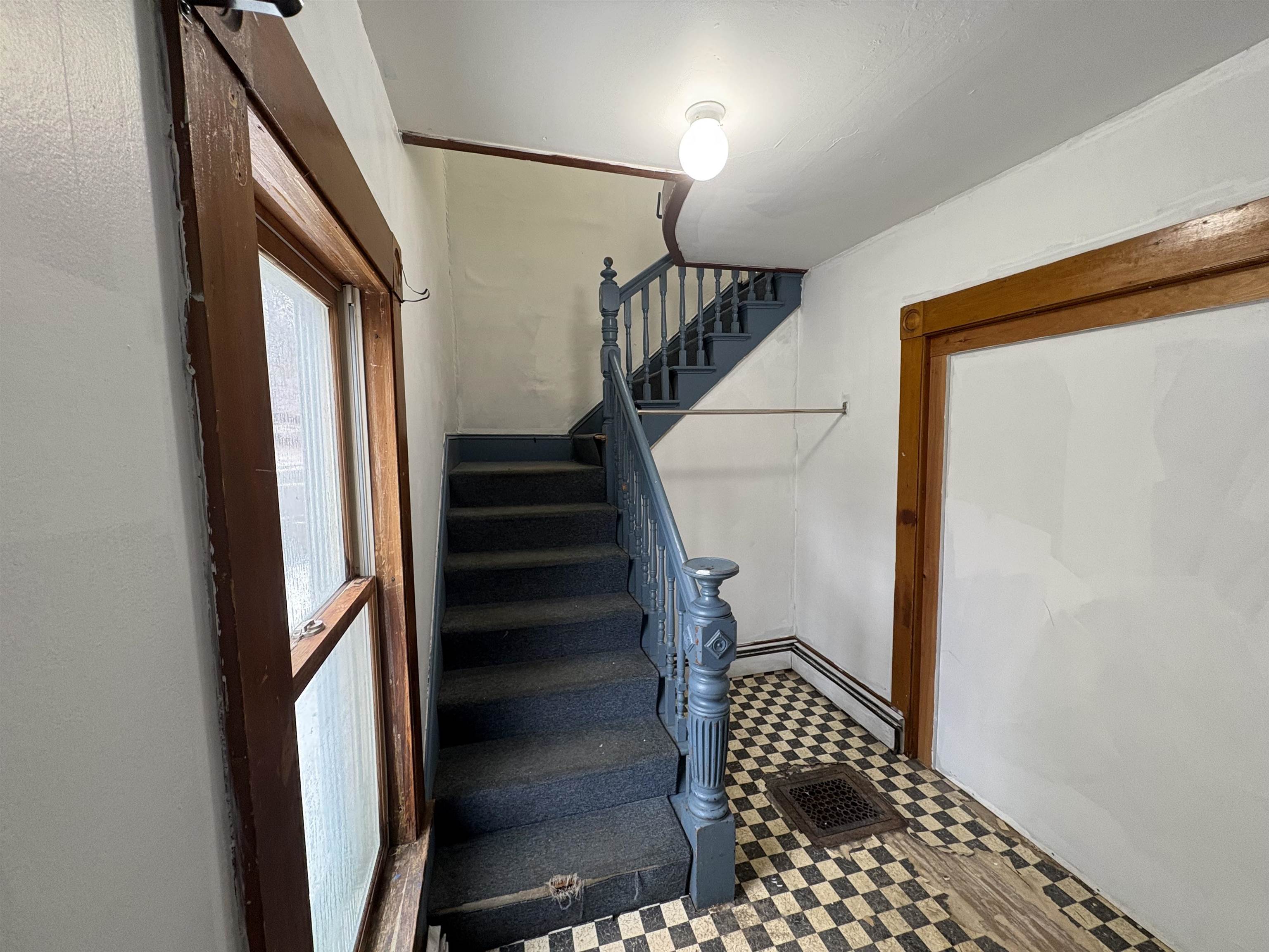 194 Charles Street Lyndon, VT 05851 - Photo 26 of 54