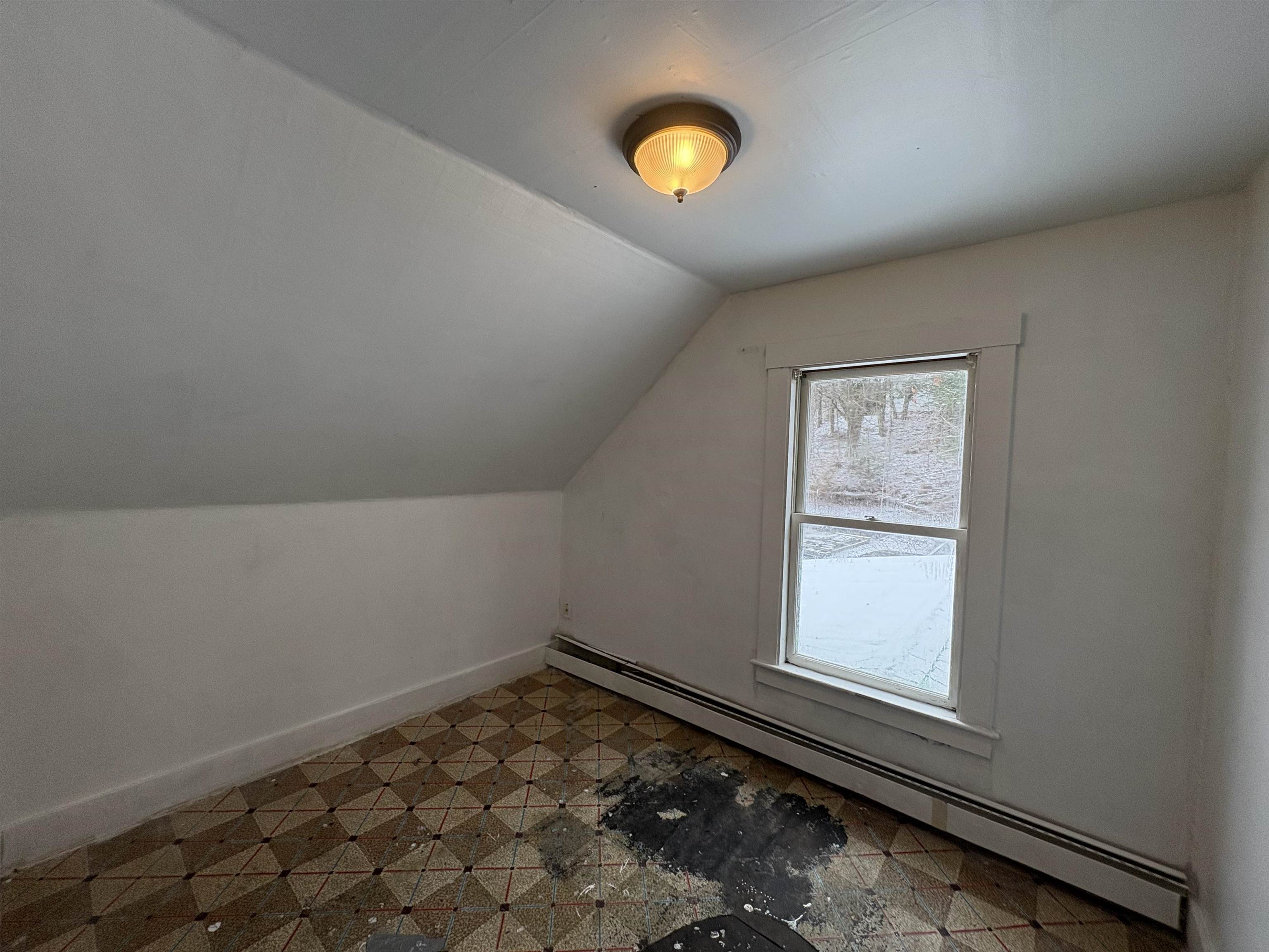 194 Charles Street Lyndon, VT 05851 - Photo 29 of 54