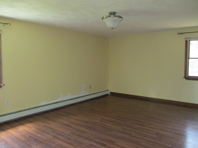 48 Duston Road Salem, NH 03079 - Photo 16 of 25