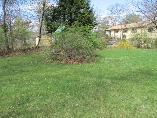 48 Duston Road Salem, NH 03079 - Photo 23 of 25