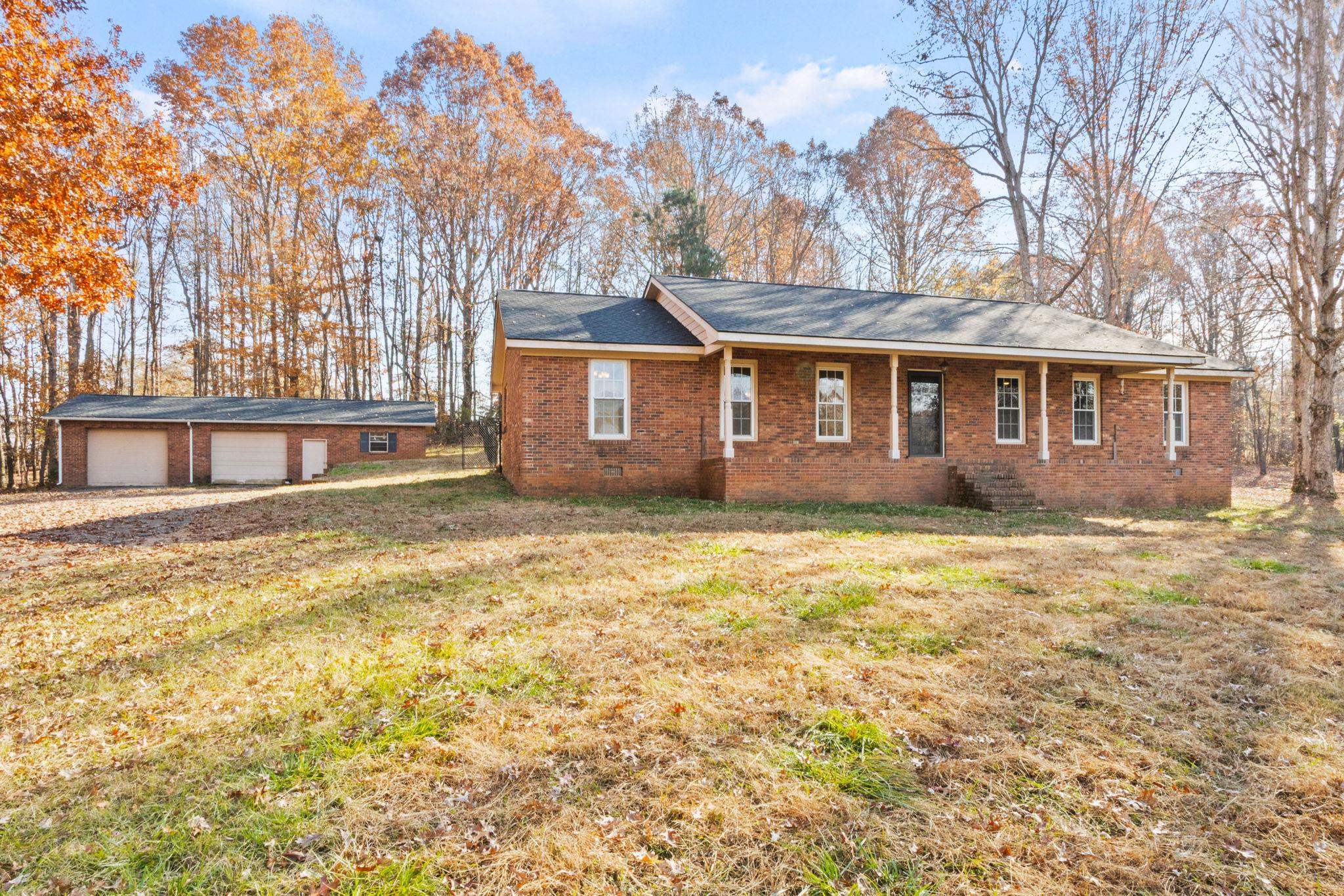 6861 Reidville Road Woodruff, SC 29388 - Photo 1 of 50 Gallery Image 1