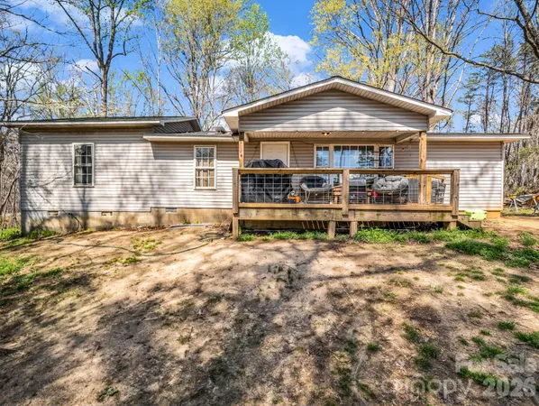 $217,000 | 140 Fire Tower Road, Mill Spring, NC 28756