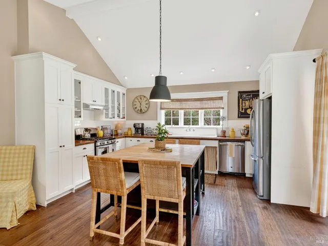 $1,685,000 | 45050 Peterson Lane, Little River, CA 95460