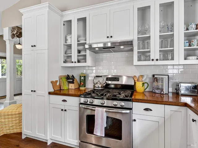 $1,685,000 | 45050 Peterson Lane, Little River, CA 95460