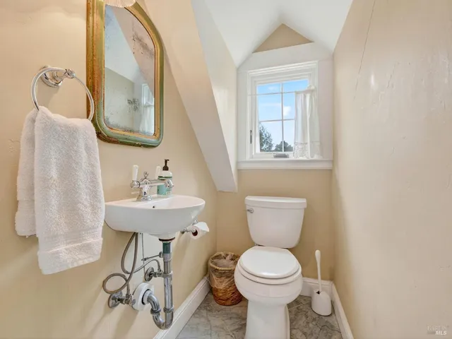 $1,685,000 | 45050 Peterson Lane, Little River, CA 95460