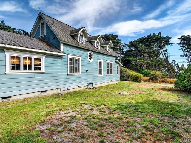 $1,685,000 | 45050 Peterson Lane, Little River, CA 95460