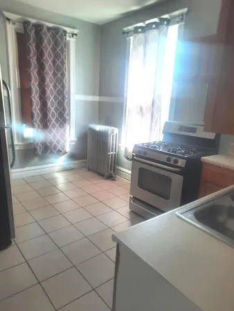 $1,595 | 6221 South Laflin Street, Unit 2, Chicago, IL 60636
