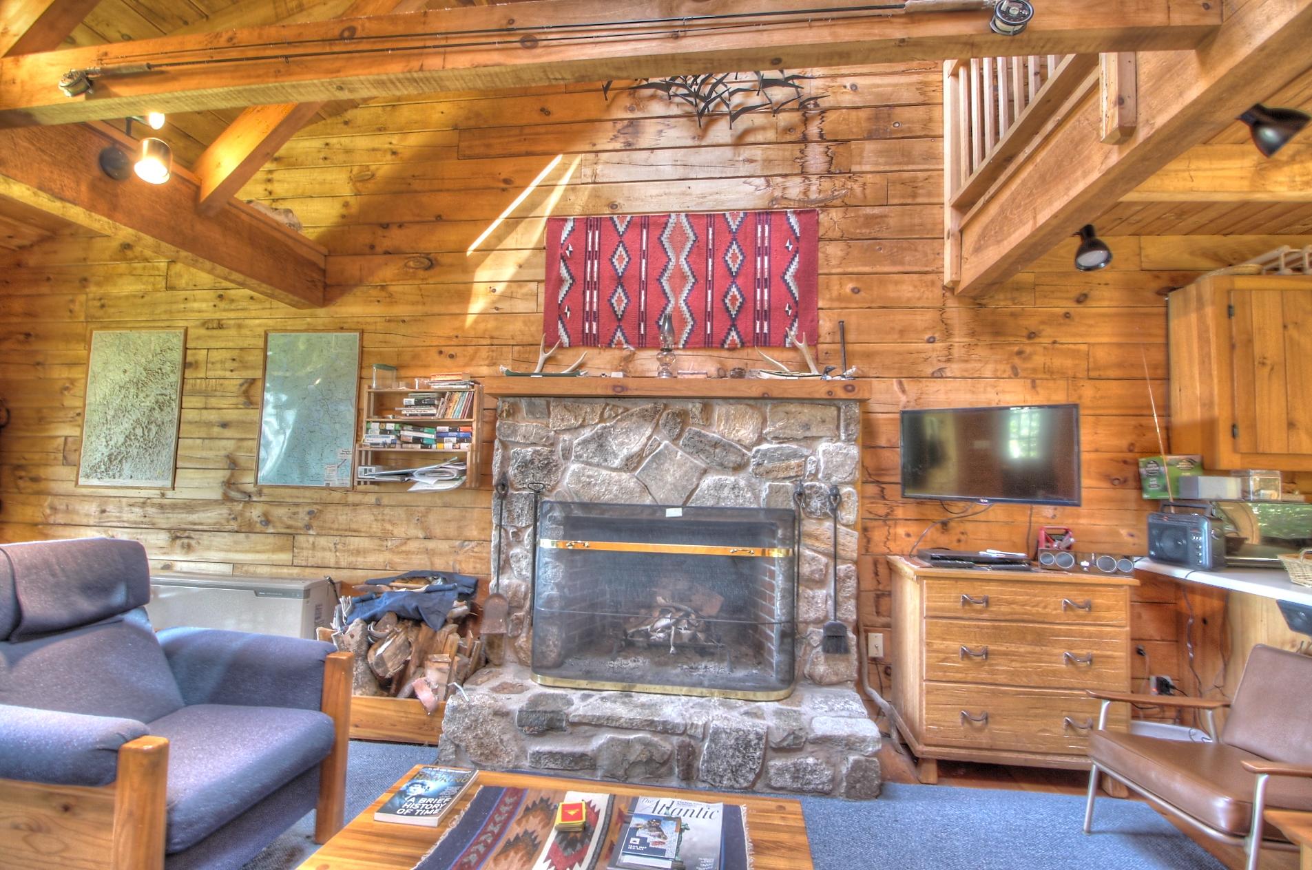 145 Stephens Road Oquossoc, ME 04964 - Photo 17 of 25 IMG_6011_2_3_Enhancer