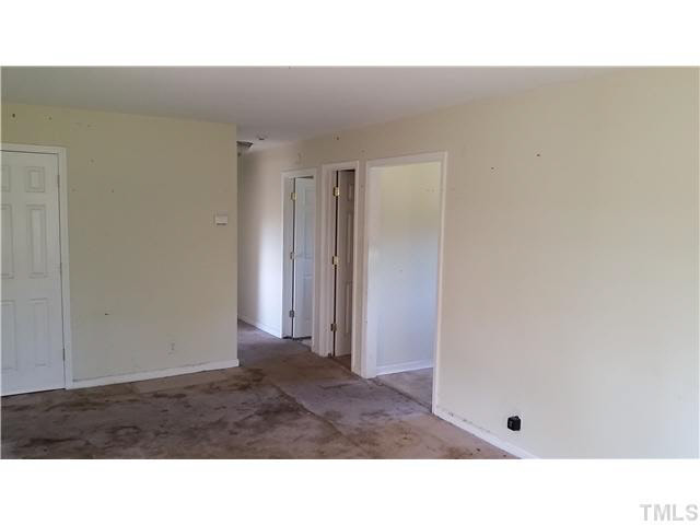 5308 Redwood Road Durham, NC 27704 - Photo 4 of 14 Gallery Image 4