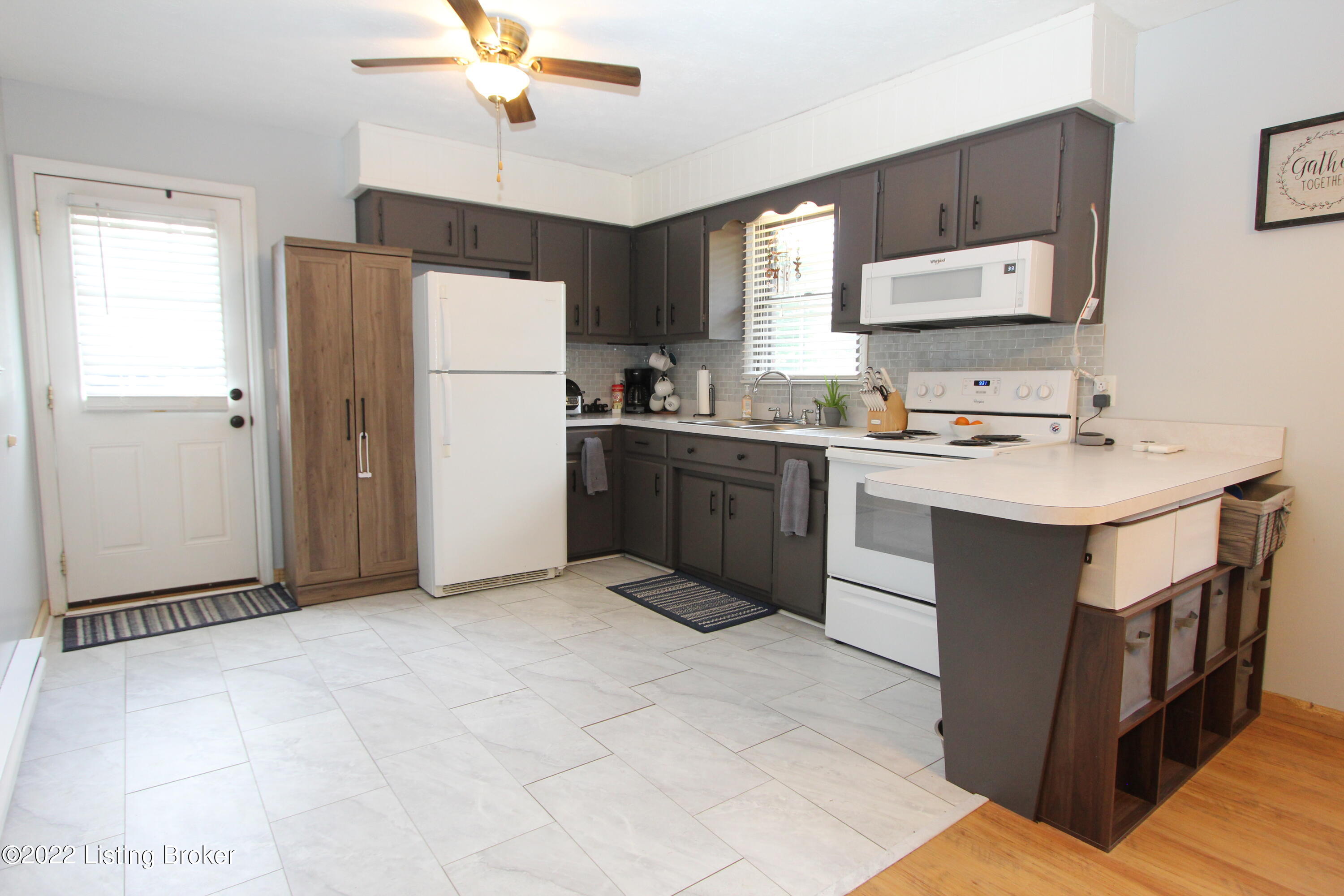164 Hickory Road Lawrenceburg, KY 40342 - Photo 6 of 21 Kitchen (2)