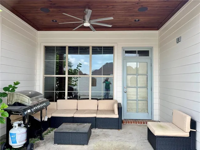 $298,500 | 104 Parker Oak Drive, Church Point, LA 70525