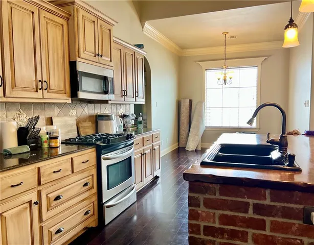 $298,500 | 104 Parker Oak Drive, Church Point, LA 70525