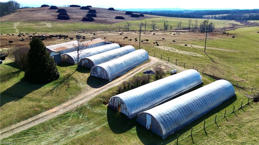 8621 Austin Traphill Road Elkin, NC 28621 - Photo 16 of 39