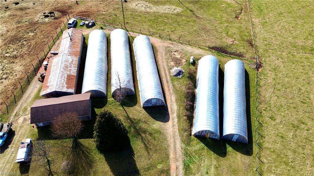 8621 Austin Traphill Road Elkin, NC 28621 - Photo 7 of 39