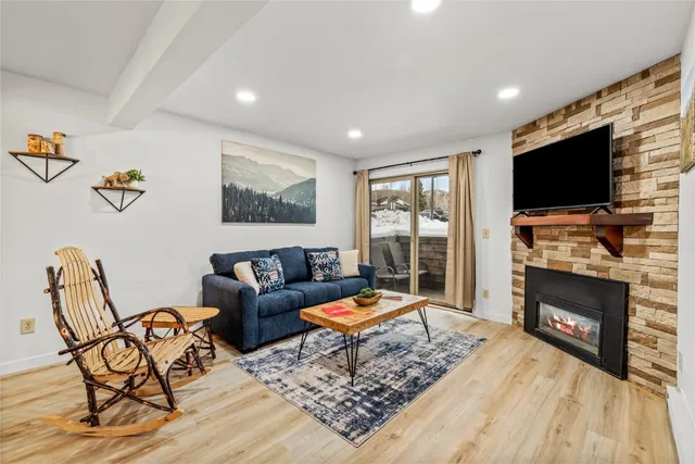 $529,000 | 1565 Shadow Run Frontage, Unit B103, Steamboat Springs, CO 80487