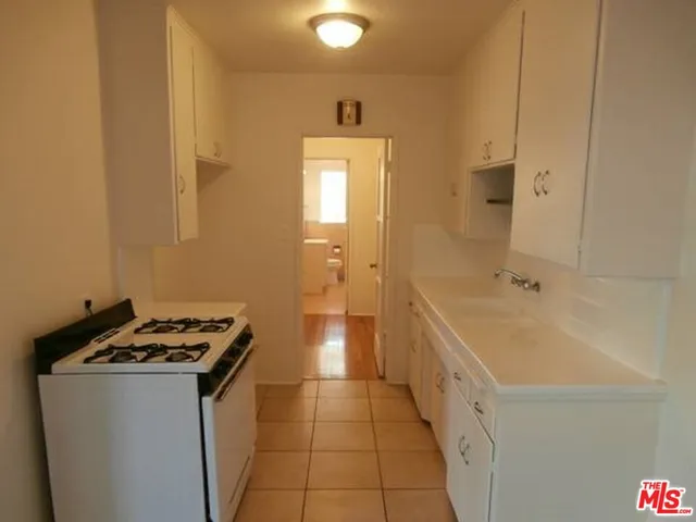 $2,200 | 1025 North San Vicente Boulevard, Unit 2, West Hollywood, CA 90069