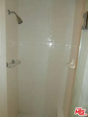 $2,200 | 1025 North San Vicente Boulevard, Unit 2, West Hollywood, CA 90069