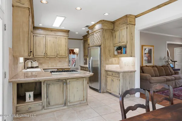 $425,000 | 201 Winsmere Way, Ridgeland, MS 39157