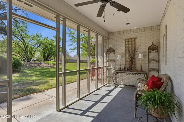 $425,000 | 201 Winsmere Way, Ridgeland, MS 39157