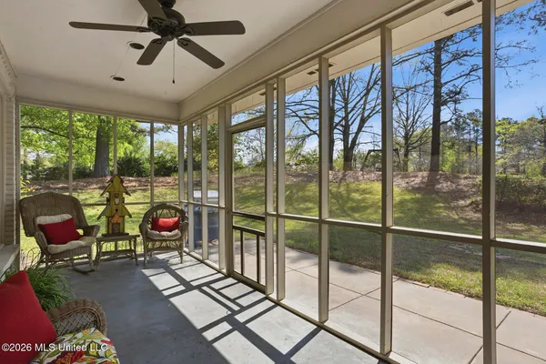 $425,000 | 201 Winsmere Way, Ridgeland, MS 39157