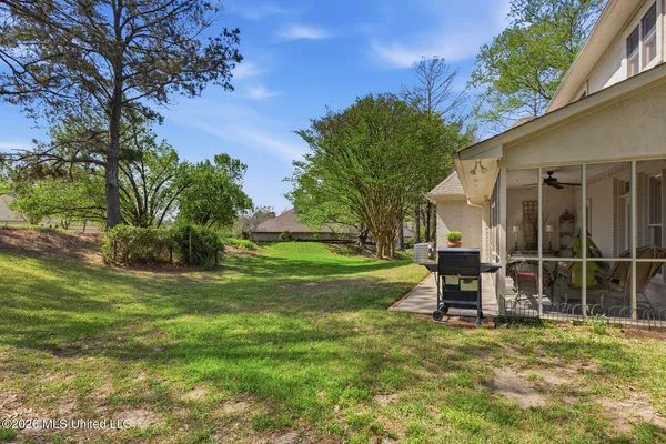 $425,000 | 201 Winsmere Way, Ridgeland, MS 39157