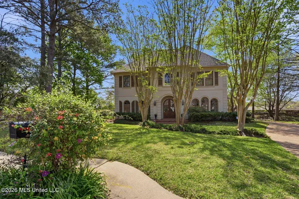 $425,000 | 201 Winsmere Way, Ridgeland, MS 39157