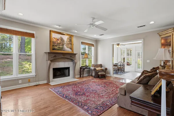 $425,000 | 201 Winsmere Way, Ridgeland, MS 39157