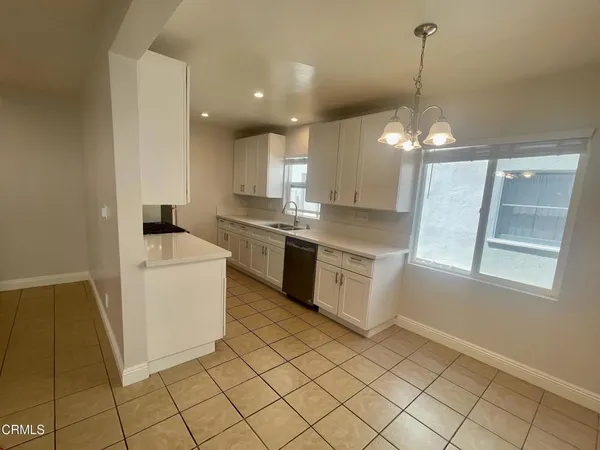 $2,895 | 3364 Preble Avenue, Ventura, CA 93003