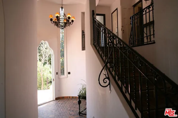 $15,400 | 2243 East Live Oak Drive, Los Angeles, CA 90068