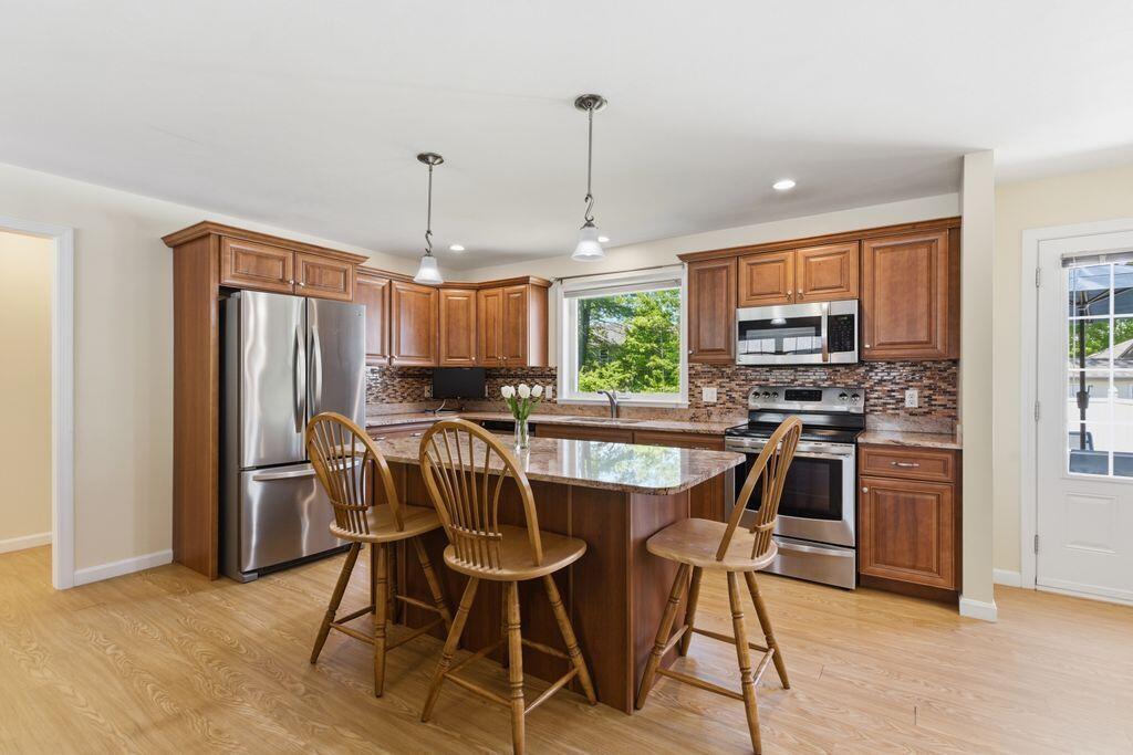 6 Berry Lane, Unit 101 Biddeford, ME 04005 - Photo 21 of 71 15_DSC00507