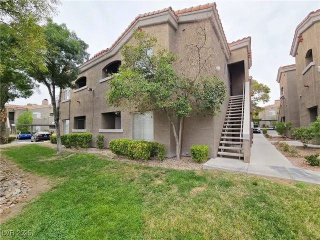 $1,300 | 5525 West Flamingo Road, Unit 2028, Las Vegas, NV 89103