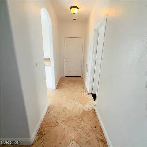 $1,300 | 5525 West Flamingo Road, Unit 2028, Las Vegas, NV 89103