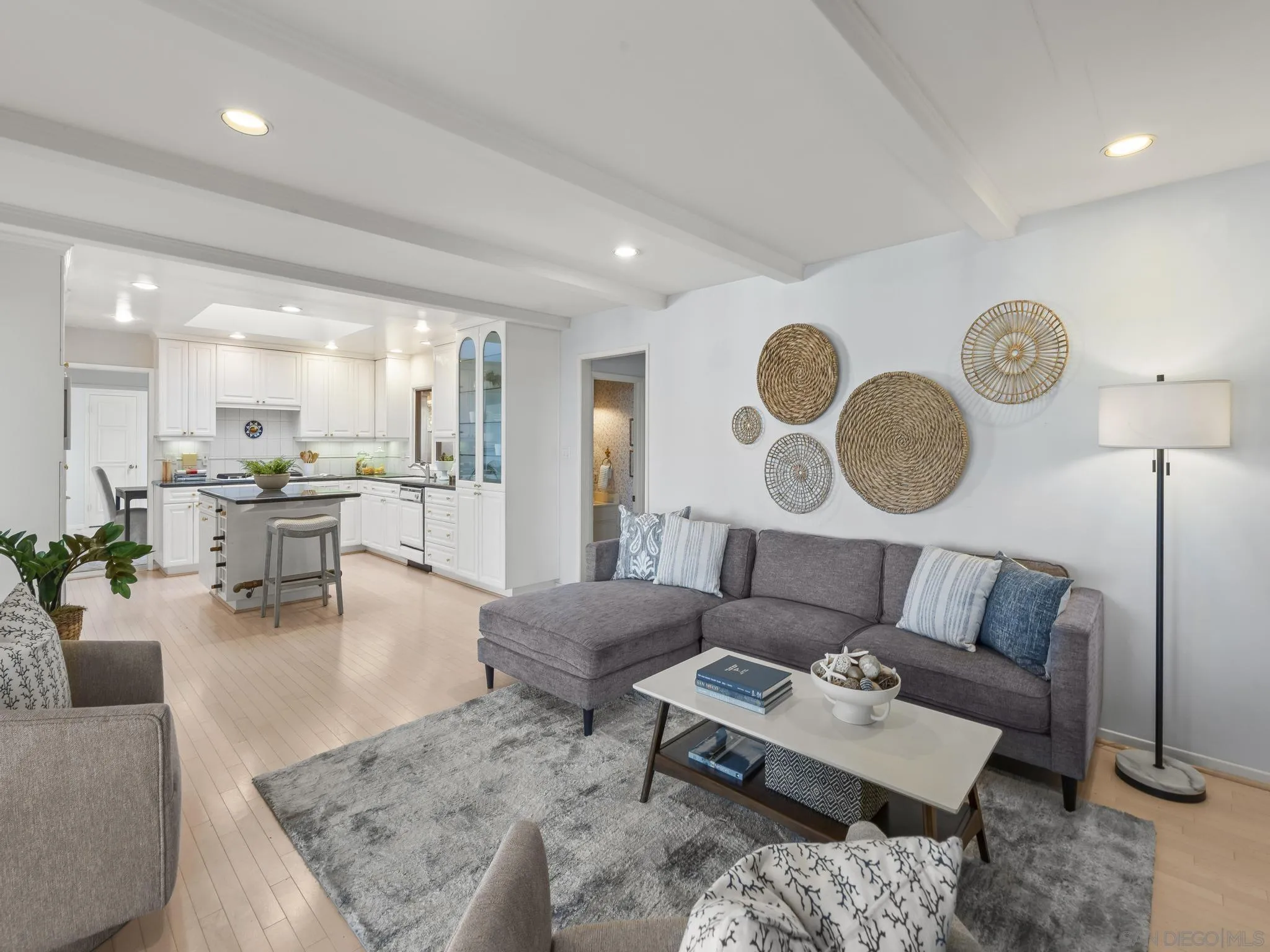 7753 Via Capri La Jolla, CA 92037 - Photo 24 of 65