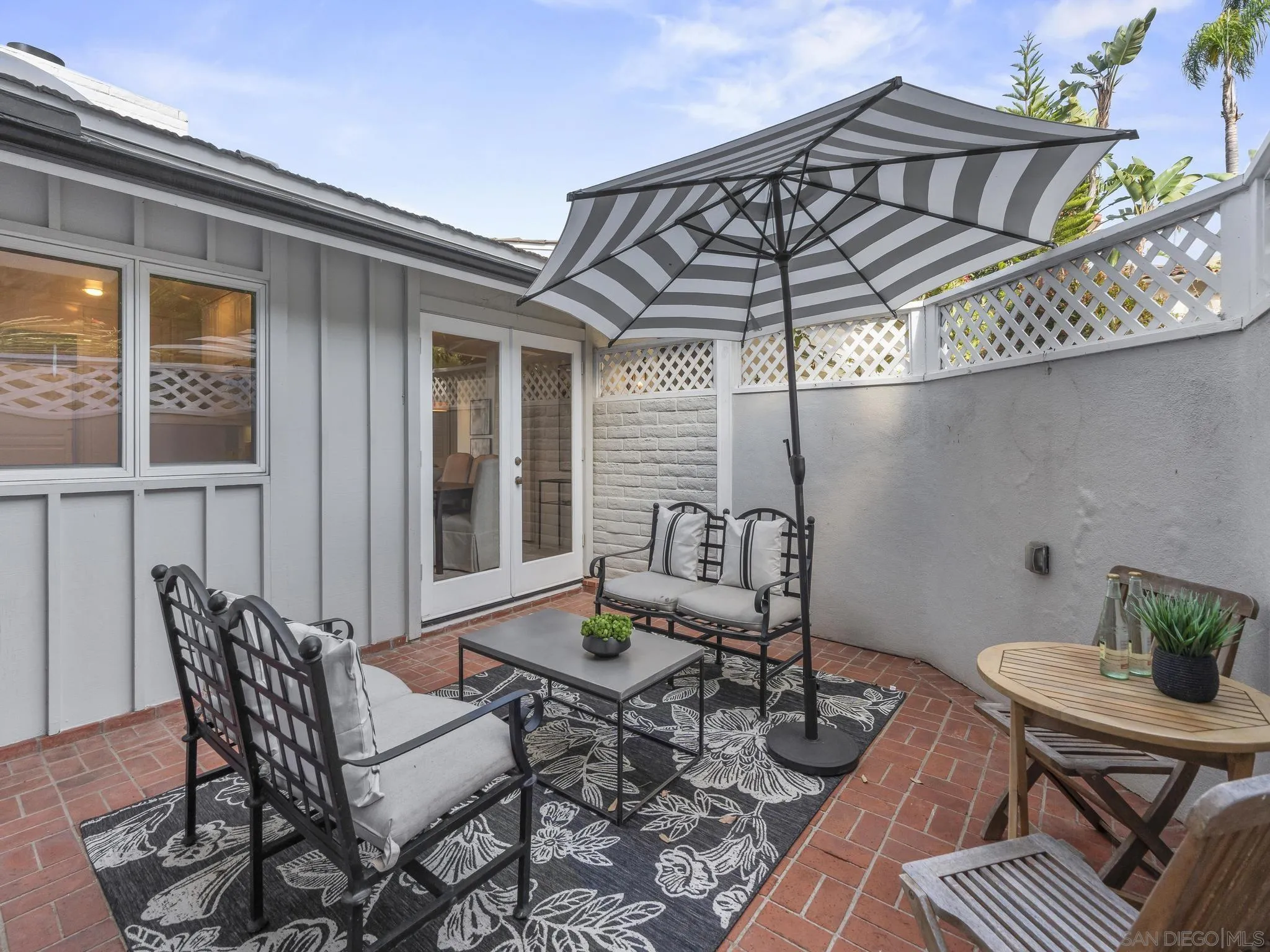 7753 Via Capri La Jolla, CA 92037 - Photo 28 of 65