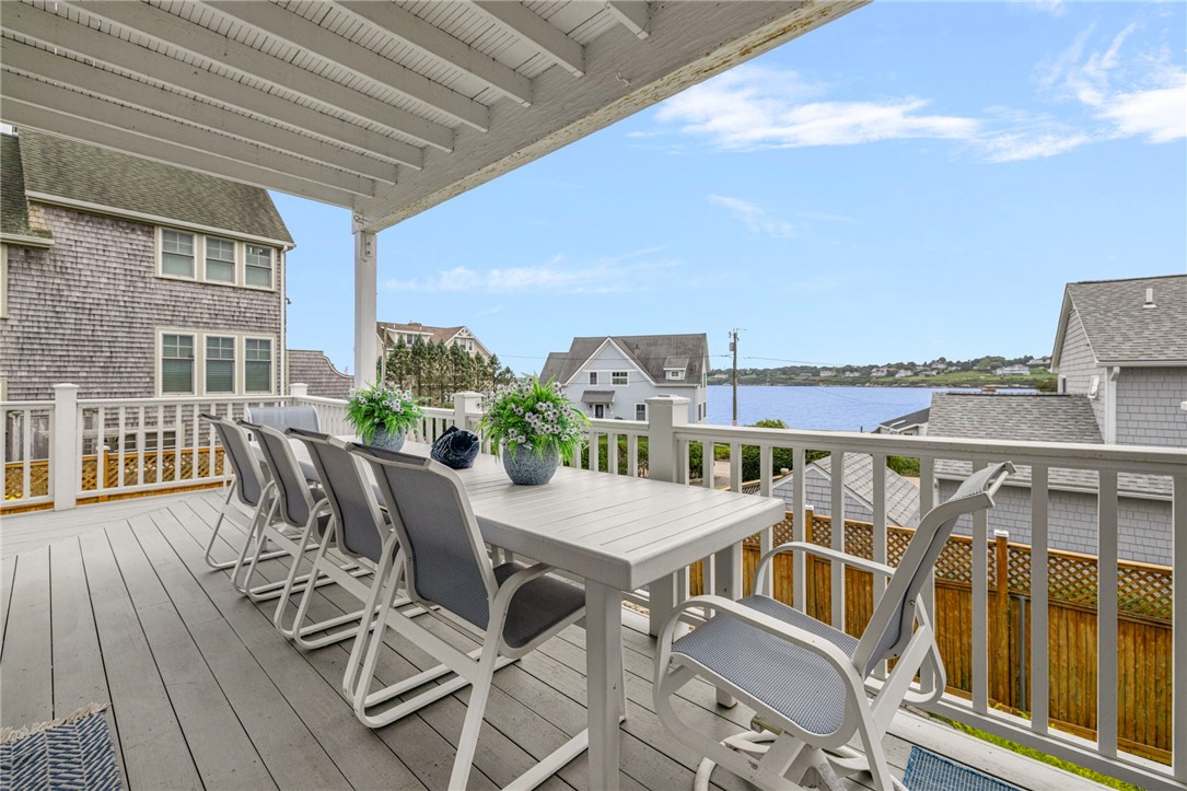 255 Bonnet Point Road Narragansett, RI 02882 - Photo 14 of 50 Gallery Image 14