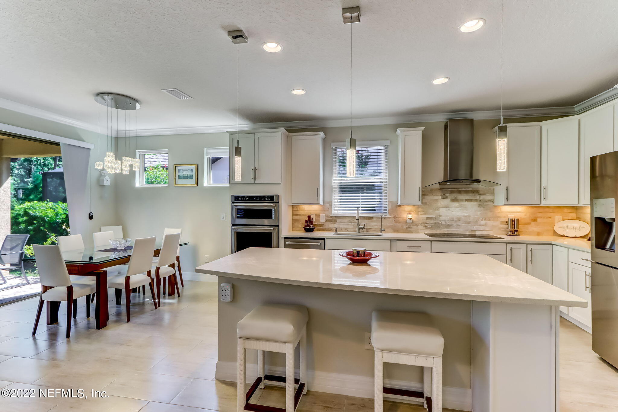 551 Tree Side Lane Ponte Vedra, FL 32081 - Photo 18 of 62 Kitchen and dining room