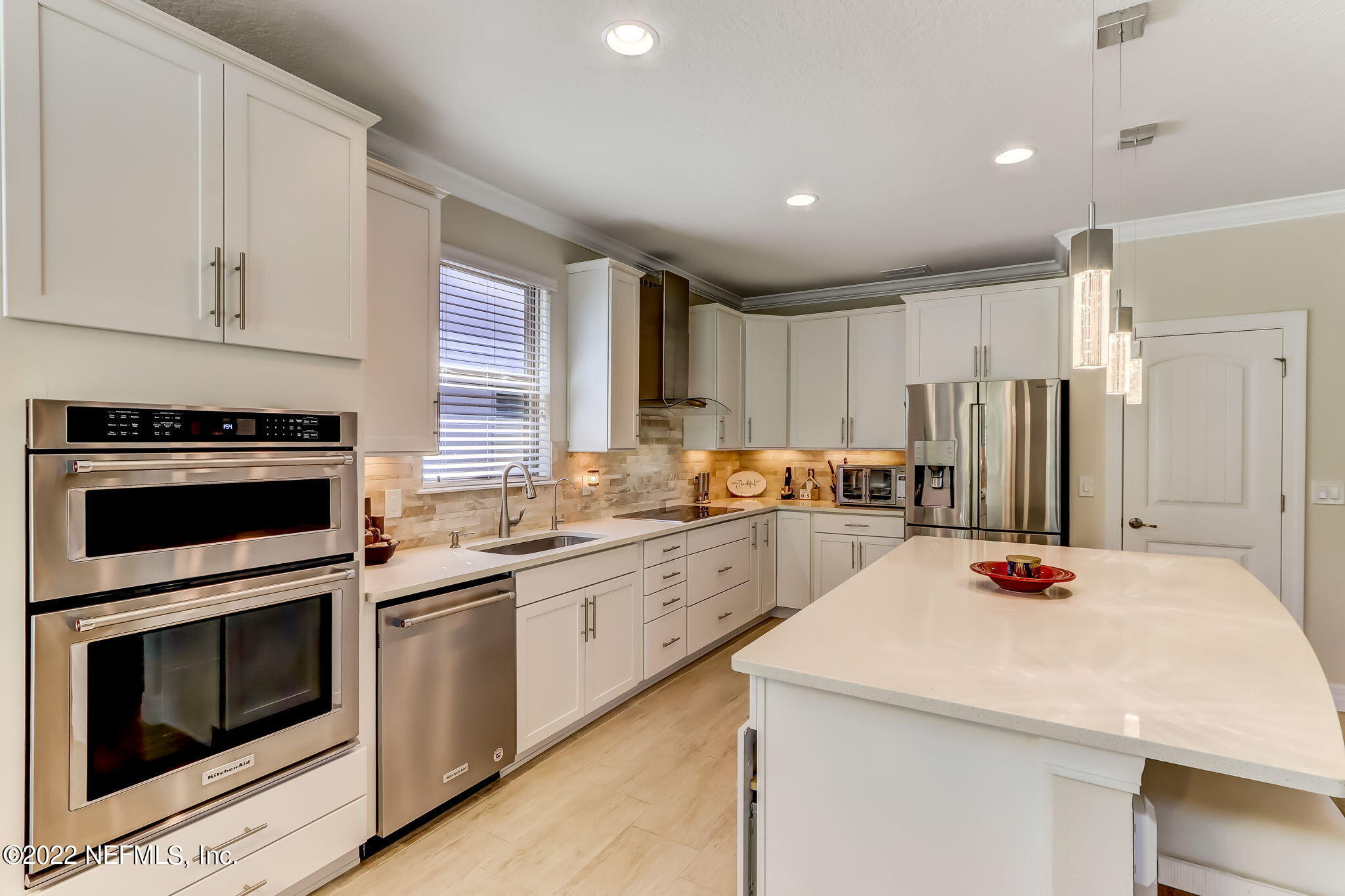 551 Tree Side Lane Ponte Vedra, FL 32081 - Photo 20 of 62 double oven in kitchen
