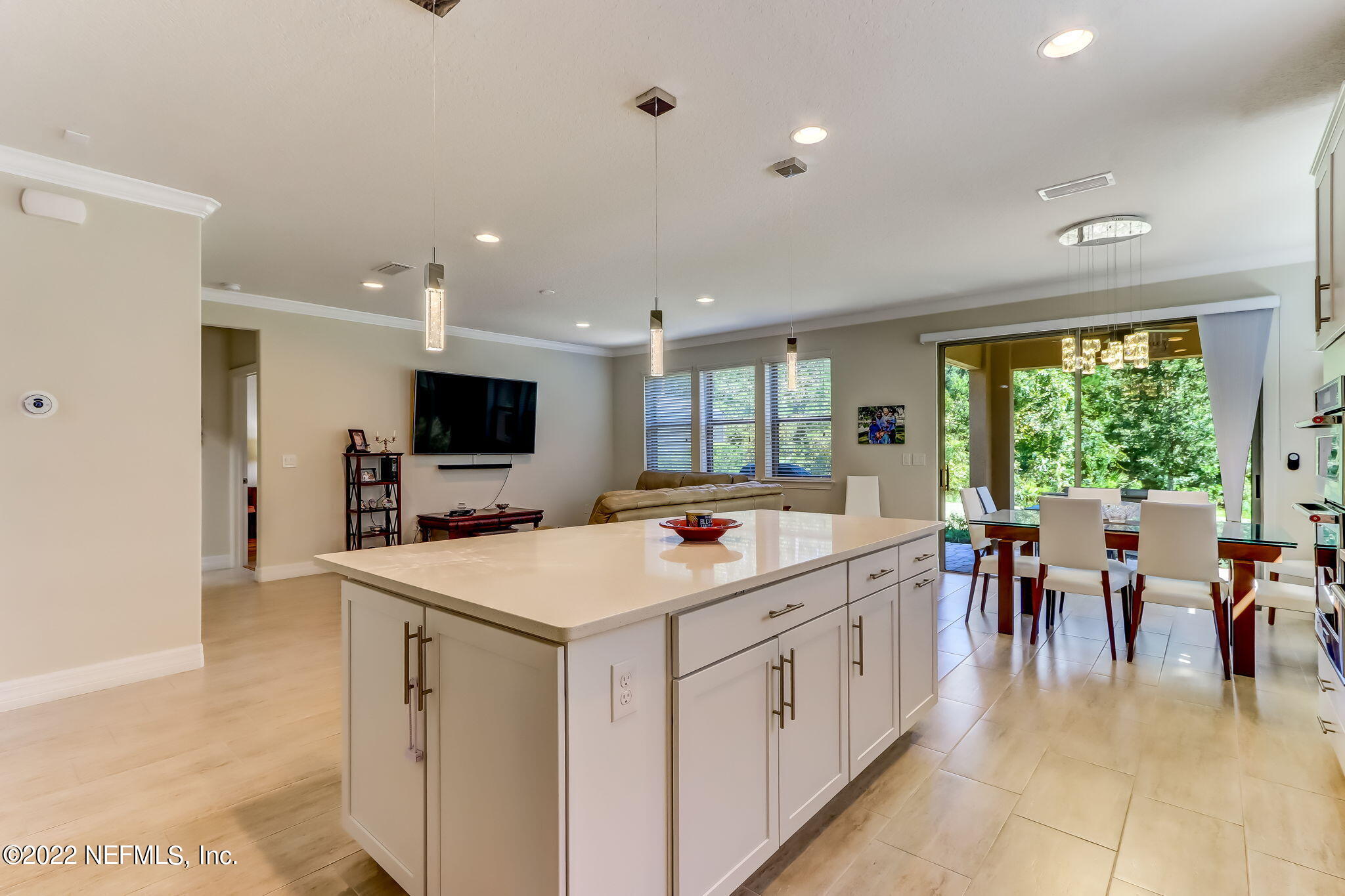 551 Tree Side Lane Ponte Vedra, FL 32081 - Photo 22 of 62 kitchen view to living room