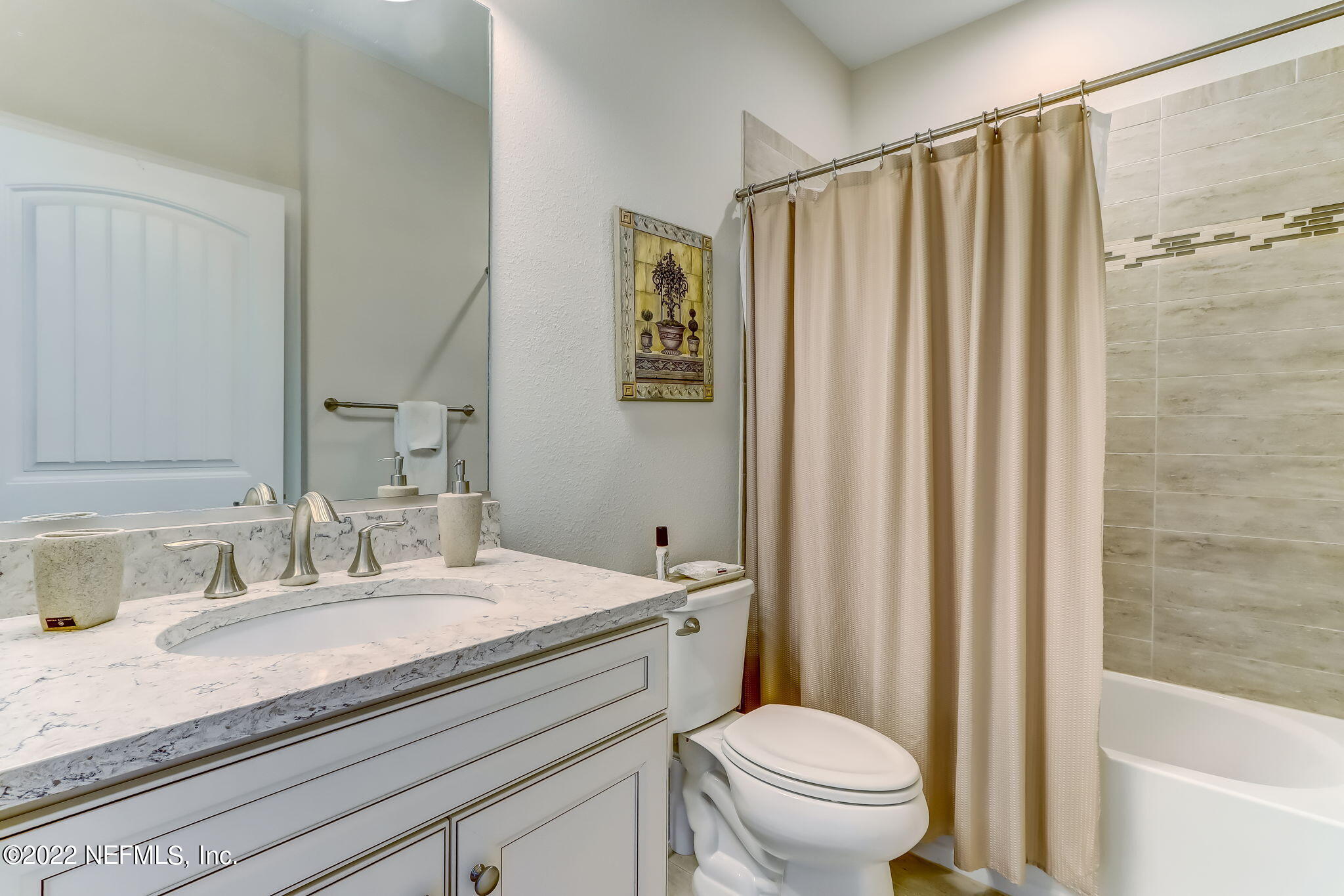 551 Tree Side Lane Ponte Vedra, FL 32081 - Photo 34 of 62 guest bathroom