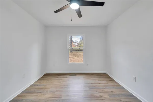 a black and white photo of a picture