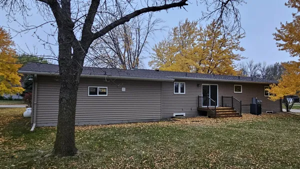 $249,000 | 1006 6th Avenue North, Wheaton, MN 56296