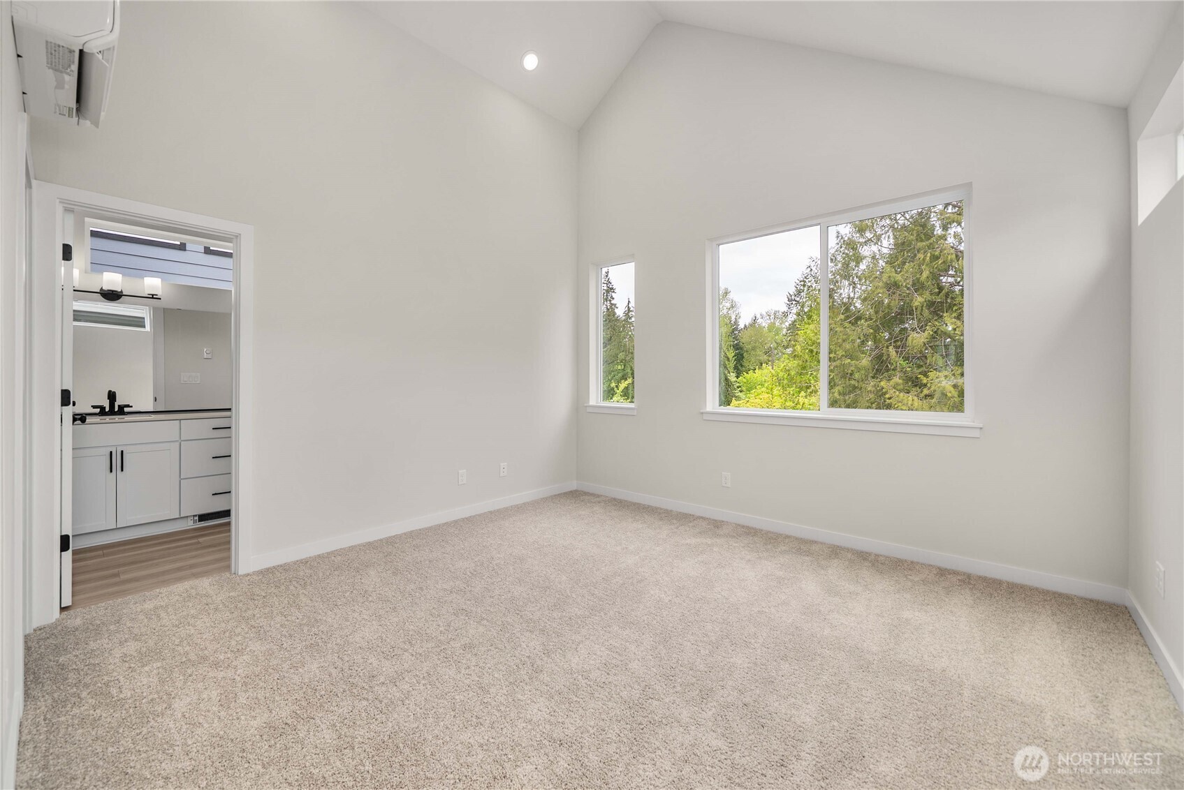 4027 Aberdeen Way Northeast Renton, WA 98056 - Photo 15 of 32