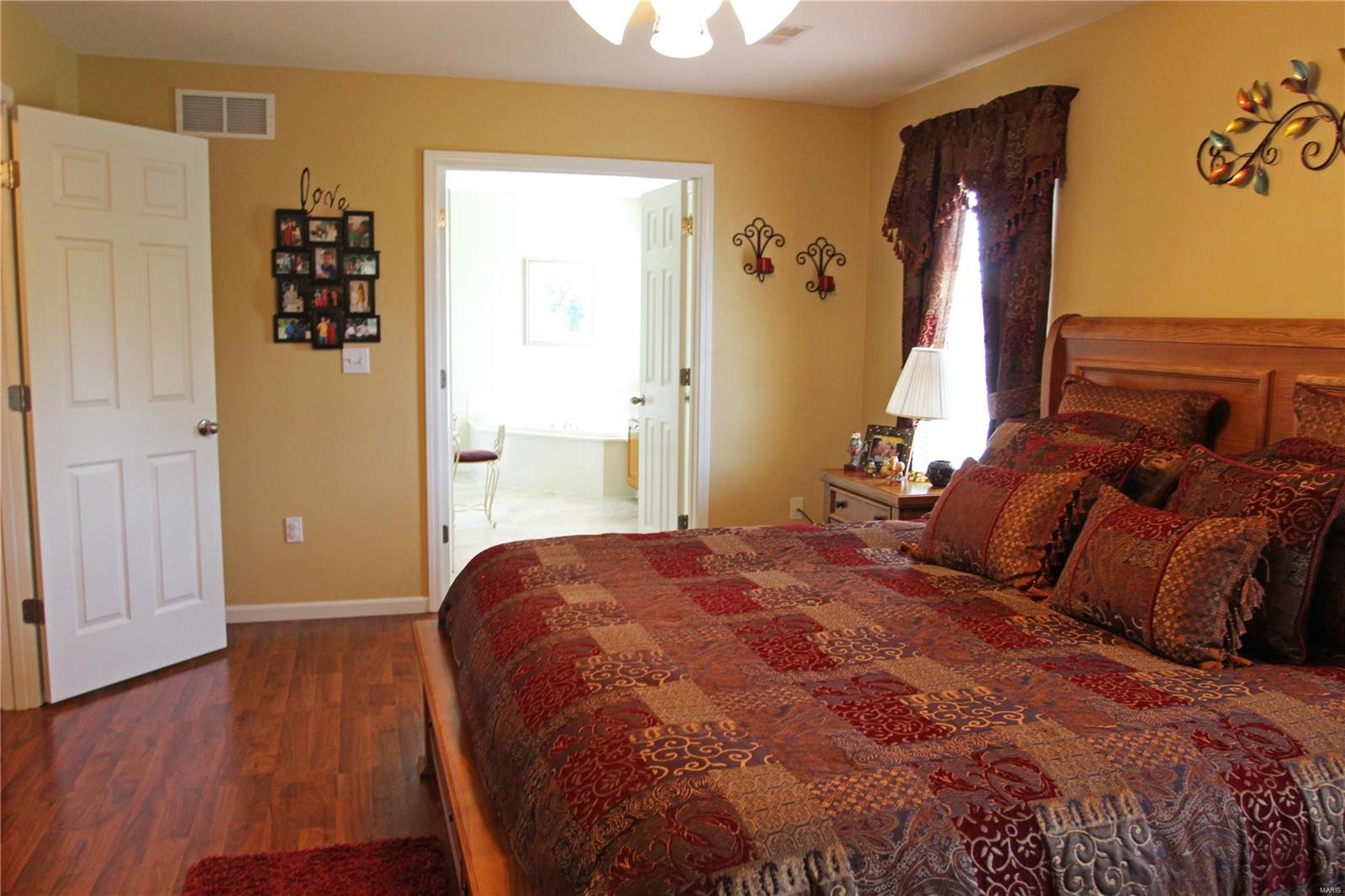 345 Ratz Drive Granite City, IL 62040 - Photo 17 of 29 Gallery Image 17